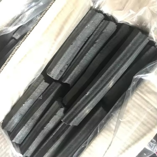 Hard Wood Machine-Made Charcoal Briquettes 4-5 Hours Burning Time 8000 Calory Ash Content 3% BBQ Use //