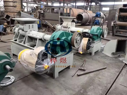 Coconut Shell Charcoal Briquettes Smokeless Coconut Charcoal Rod Extruder Factory Direct Supply