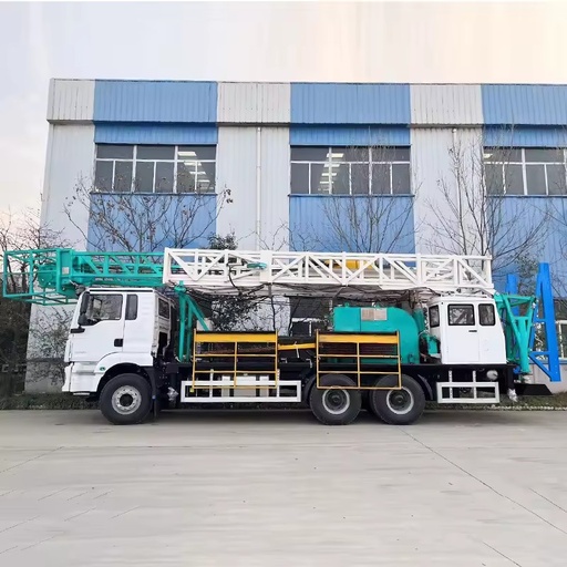 Large Vehicle-mounted Oilfield Workover Drill Truck-mounted Drilling Rig