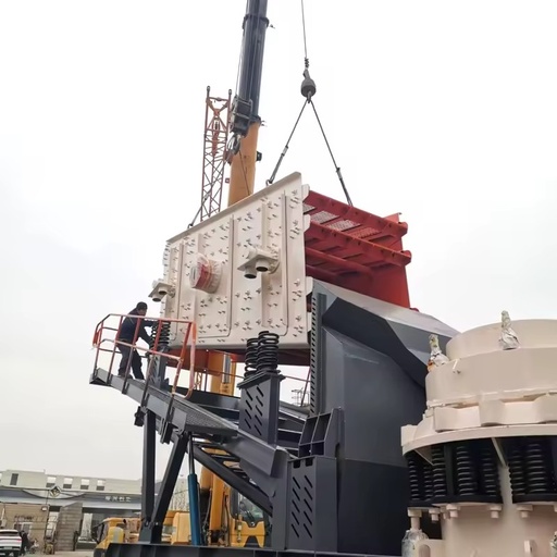 Vibrating Screen Machine 3 Deck Mining Vibrating Screen Vibrating Screen for Rock Processing
