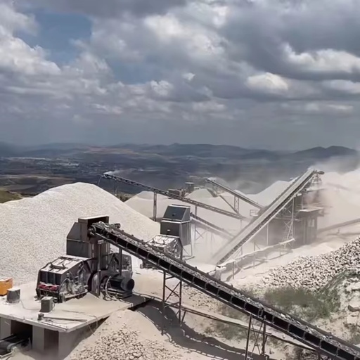 Fixed Crushing Station With Vibrating Feeder and Screen Complete Crushing Line