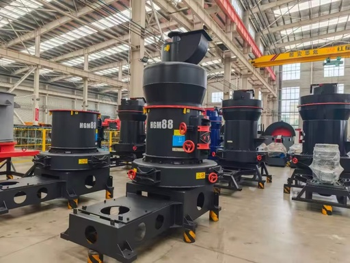 High Quality Raymond Grinding Machine 0.4-5t/h Capacity 0.25-0.015mm Output Mineral Ore Powder Grinding AC Motor Bearing