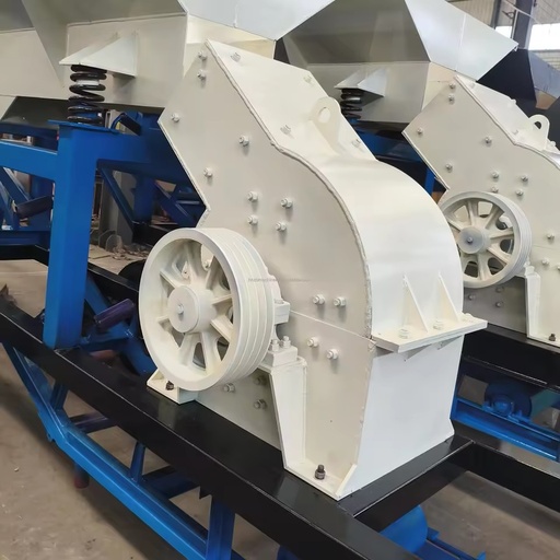 Combination Diesel Hammer Mill Crusher with Engine/Motor for Gold Mining Animal Feed Mixer Applications 3-4t/h Capacity