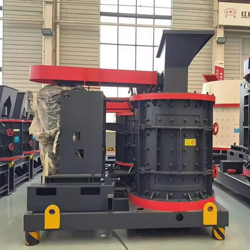 Best Selling Industrial Vertical Compound Crusher High Breaking Ratio Stone Crushing and Powder Making Machine