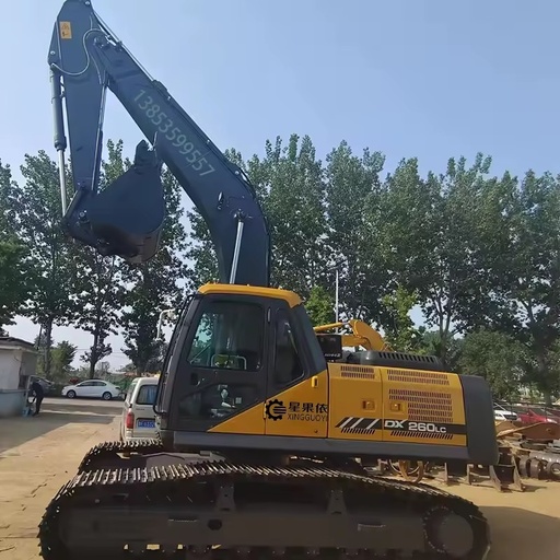 XGY DX Series DX260LC-MH Heavy Duty 360 Crawler Excavator Multiple Purpose Hydraulic Digger for Mining Rock Breaking & Digging