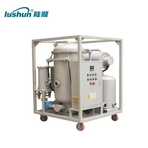 Lubricating Oil Vacuum Filter Using Three-dimensional Evaporation Technology and Multi-level Oil-water Separation Technology