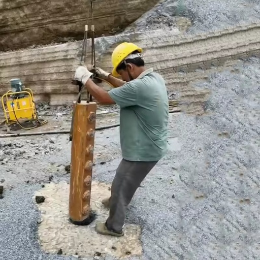 DINGLI MACHINERY DL-150 High Quality Piston Pump Rock Splitter 180MM Borehole Diameter 2900KN Splitting Force Mine Rock Breaking