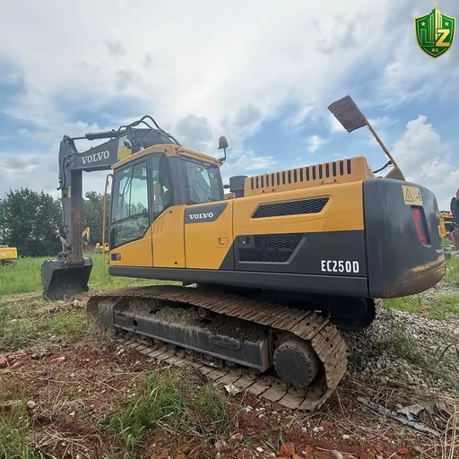 Original Parts Used VOLVO EC250D 25Ton Crawler Digger Energy Saving Low Maintenance for Large Earthwork Low Working Hours