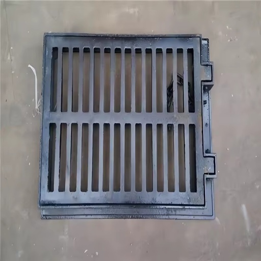 Impact-Resistant & Theft-Prevention Ductile Iron Manhole Cover EN124 F900 Standard Engineer Grade Visibility for Road Drainage