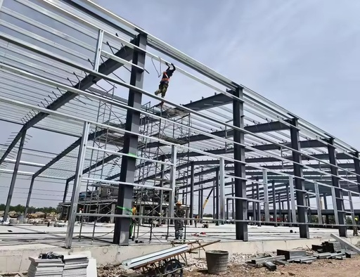 Prefabricated Light Steel Structure Warehouse Building Kits ASTM Q235B Steel Frame for Garage and Workshop Construction