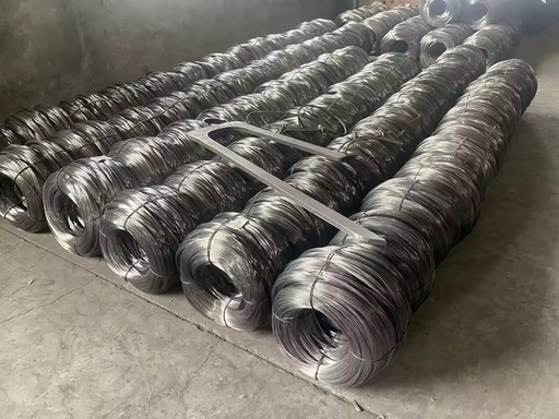 Factory Supply SAE 1070 Carbon Steel Wire High Tensile Strength Black Annealed Iron Wire for Nail Making Loop Tie Wire